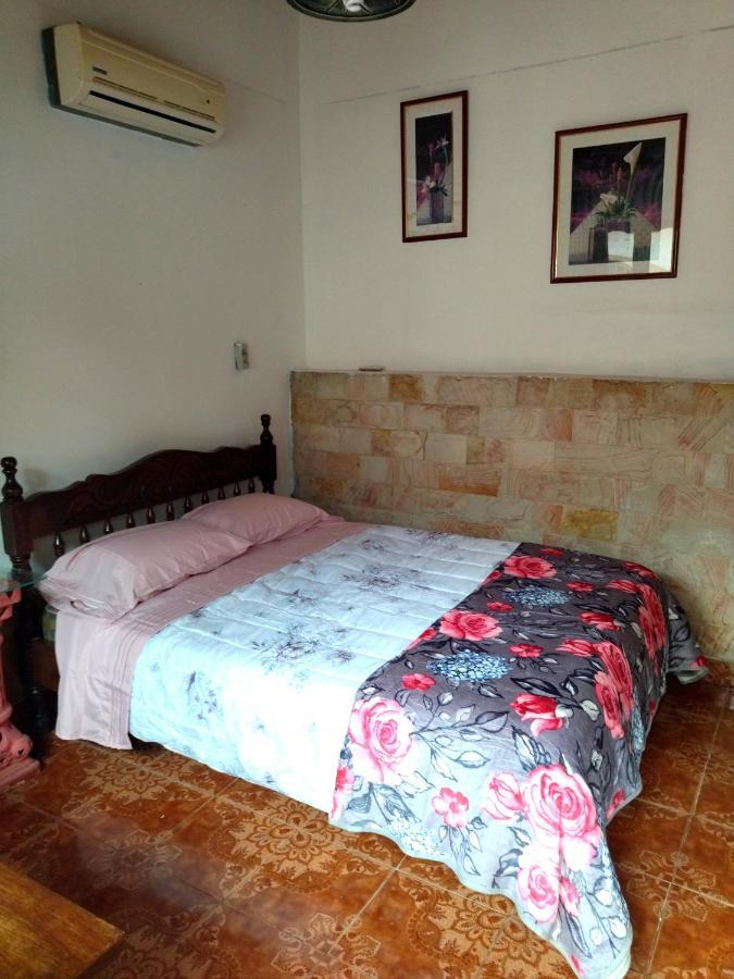 Hotel La Aparesida Areguá Eksteriør billede